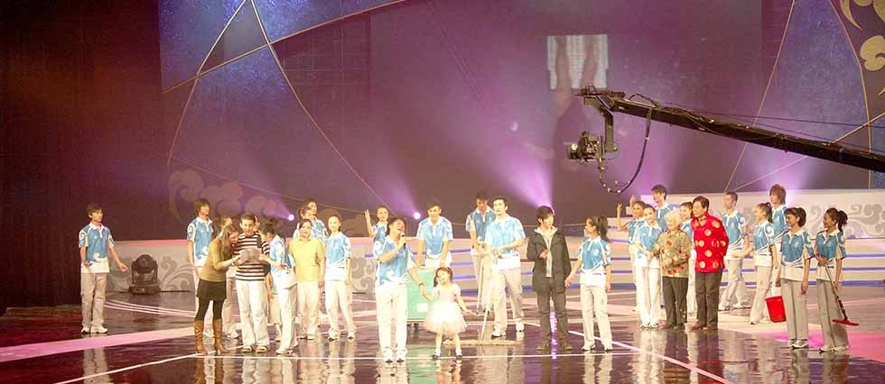 2008年北京奧運(yùn)會(huì)、殘奧會(huì)制服發(fā)布儀式