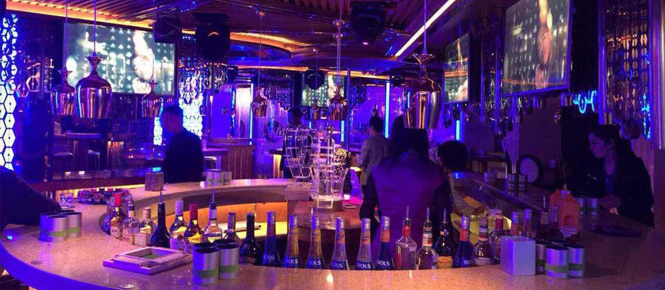 W MUSIC CLUB南陽店